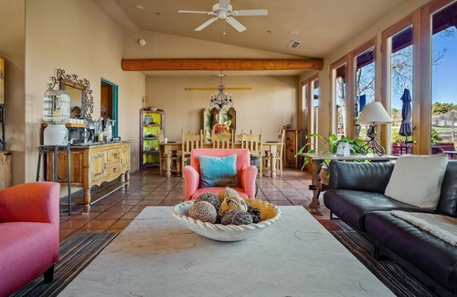 Oak Creek Apartment | Adobe Hacienda - Vaquero Suite 1 Bedroom Apts by RedAwning