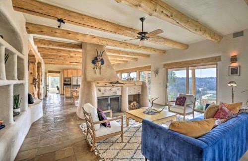 Redmond House | Adobe Home - River and Mtn Views with Hot Tub!