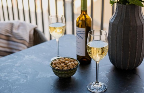 Erimi Apartment | Adorable 1-bedroom holiday apartment with balcony All yours