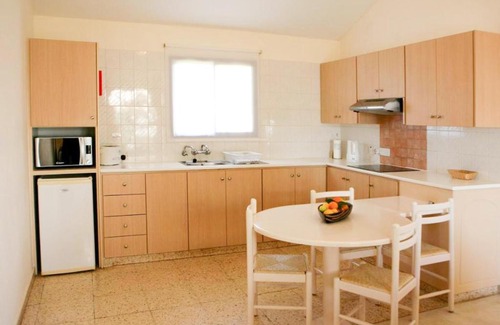 Erimi Apartment | Adorable 1-bedroom holiday apartment with balcony All yours