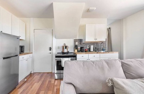 Danville Apartment | Adorable 1Bd/1Bth on Main St!