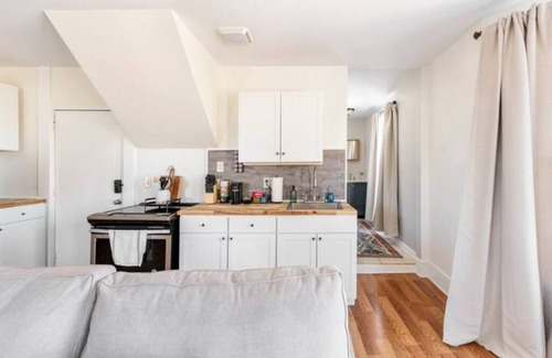 Danville Apartment | Adorable 1Bd/1Bth on Main St!