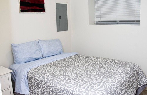 Yorkson Apartment | Adorable 3 Bedroom Suite in Langley