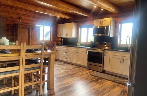 Bozeman Cabin | Adorable Cabin with amazing views!