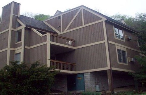 Clymer Condo | Adorable Condo Close To Ski Hills At Peak N Peek Resort Recently Renovated
