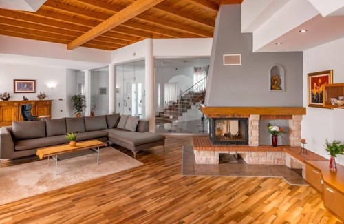 Ivanic-Grad House | Adriana by Interhome