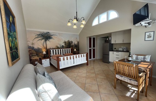 Sun Valley Condo | ADULT ONLY Retreat with quiet garden and pool and solar powered electricity 24/7