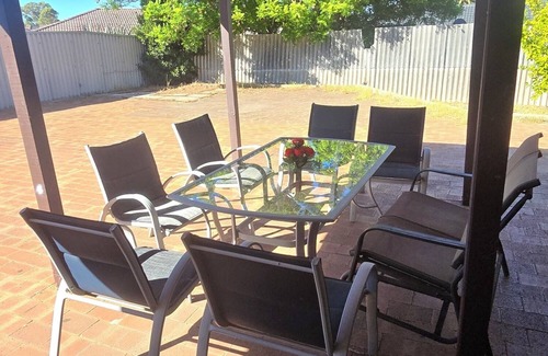 Camillo House | Advantage House- A place to relax with your family space