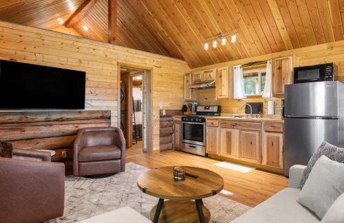 Philipsburg House | Adventure Cabin, Sapphire Mining, Walk To Downtown