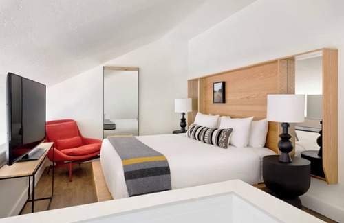Teton Village Hotel | Adventurer Loft Suite| King + King + Sofa Sleeper at Gravity Haus Jackson Hole