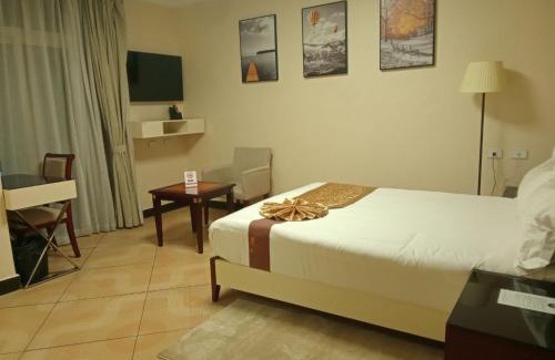 Kirkos Hotel | Adwest Hotel