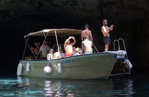 Marettimo Boat Rental | Aegatesrentboat