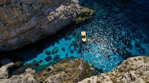 Marettimo Boat Rental | Aegatesrentboat