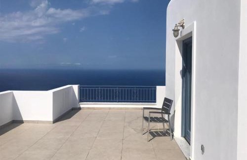 Kato Aprovatou Apartment | Aegean Mirror, Andros