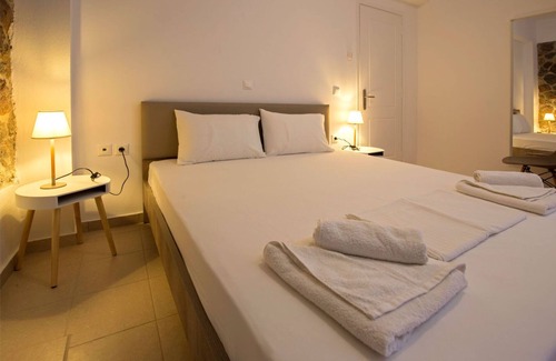 Kontos Resort | Aegina Colors Estate
