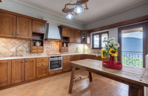 Karpenisi Villa | Aelion Escape – Nature Hideaway with Stunning Mountain Views