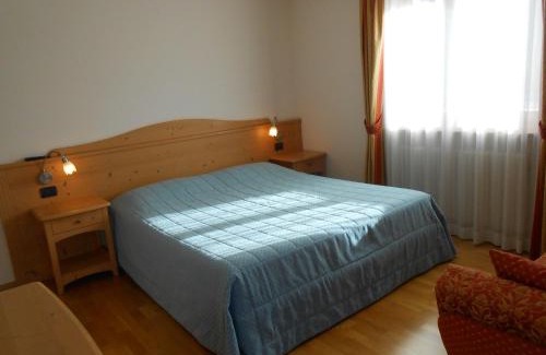 Ronzone Bed & Breakfast | Affittacamere Villa Belfiore