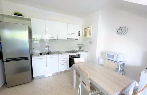 Viddalba Apartment | Affittimoderni Viddalba Bouganville VIBO09