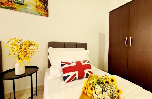 Petaling Jaya Apartment | Affordable 9 Guest SEGI Kota Damansara Tropicana Thomson Hospital Giza Mall Tropicana Mall Ikea The Curve One Utama