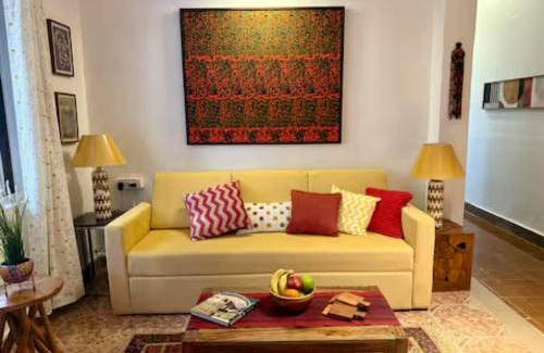 Khattalwada Apartment | African Sojourn 1 bed 2 bath Spacious Prkg Dominos 2