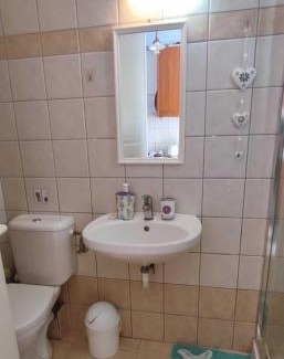 Acharavi Apartment | Agapi Studio Acharavi à 50m de la mer, 400m du centre ville