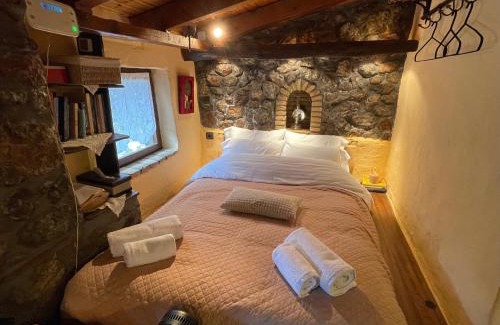 Lilaia House | Agoriani Art Studio - Sweet little cottage