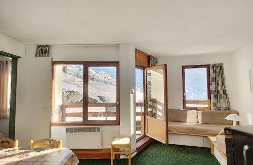 Reberty Apartment | Agréable 2P+cabine 4 pers, skis aux pieds, animaux OK, parking, Les Menuires - FR-1-178-122