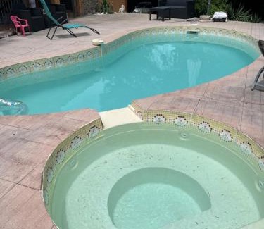 Garrigues Bed & Breakfast | Agréables chambres au calme