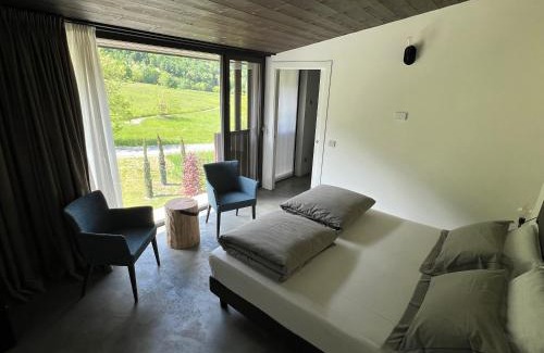 Caiolo House | Agriturismo B&B Caffè e Vino