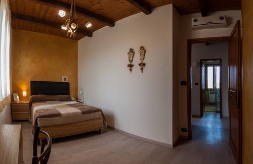 Pianoro Apartment | Agriturismo Pizzicalaluna - Melograno Apartment