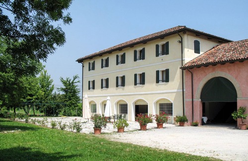 Fossalta Maggiore Apartment | Agriturismo Rechsteiner by Interhome