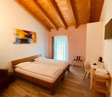Riazzino House | Agriturismo Regusci