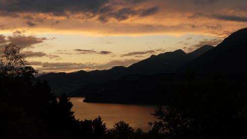 Calceranica al Lago House | Agriturismo Verdecrudo