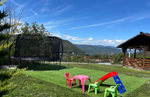 Daesti House | Agropensiunea Andrei & Ianis