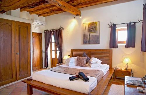 Santa Eulalia del Rio House | Agroturismo Atzaró