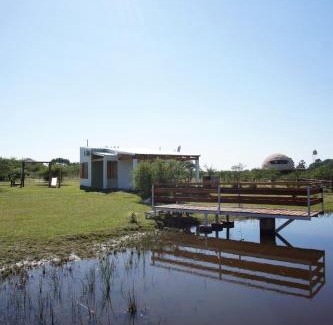 Chajari House | "AGUAPÉ" Alojamiento rural con PILETA