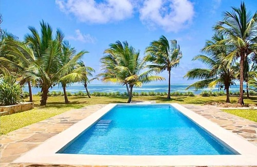 Mtwapa House | Ahadi Villa mit Pool & Strandzugang