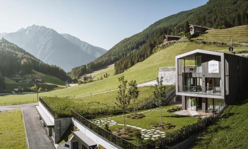 Campo Tures Apartment | AhriaNova