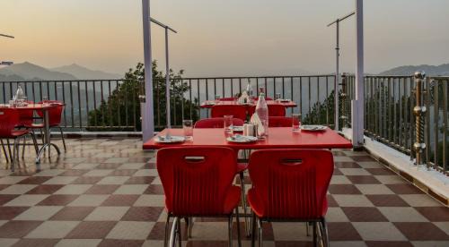 Lansdowne Hotel | Ai 360 Degree Hotel Lansdowne