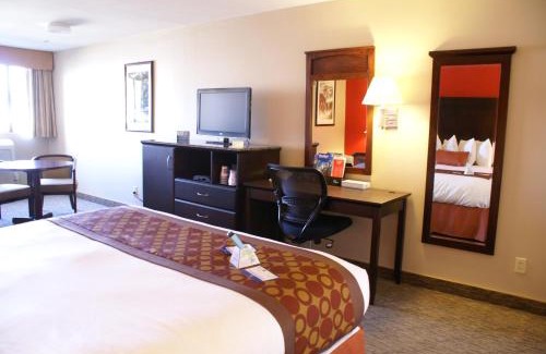 Chinatown Hotel | Aiden Los Angeles Downtown Dragon Gate Inn