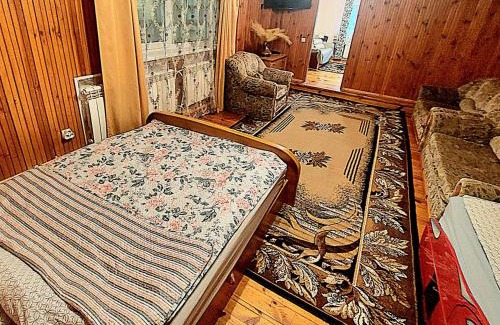 Gratiskes House | Aido ir Jovitos sodyba Jorunas