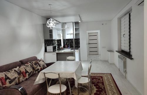 Shymkent Apartment | "AIKO" Konak Otbasy