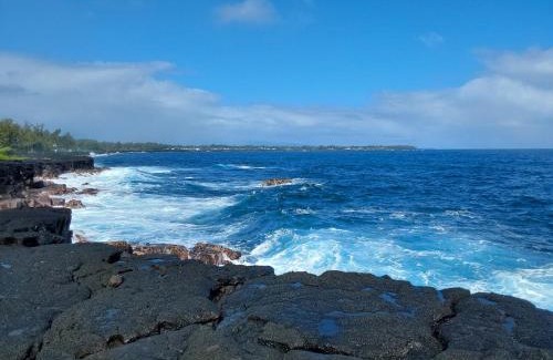 Ainaloa House | Ainaloa home of Big Island for double size bedroom