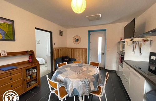 Saint-Hilaire-de-Riez Cottage | Air-conditioned house near the beach in Saint-Hilaire-de-Riez