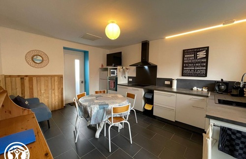 Saint-Hilaire-de-Riez Cottage | Air-conditioned house near the beach in Saint-Hilaire-de-Riez