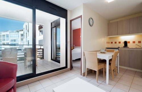 Cap d'Agde Apartment | Air-conditioned apt 4 pers sea view