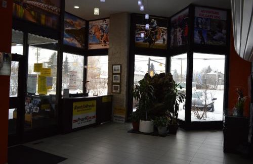 Calgary Hotel | Airport Traveller's Inn