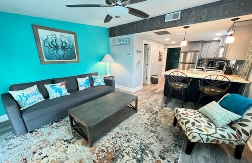 Ozona Apartment | Airy Ozona West on the Gulf!