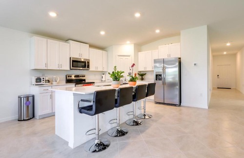 Port Charlotte - Charlotte Harbor House | Airy Port Charlotte Home with Smart TV Near Beaches!