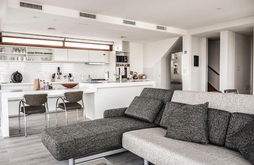 La Plata Apartment | Aizarker